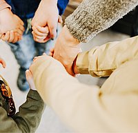 Katholische Kindertagesstätte Sankt Hubertus Rennerod, Ort der Gemeinschaft, pädagogische Arbeit, Schwerpunkt-Kita Sprache